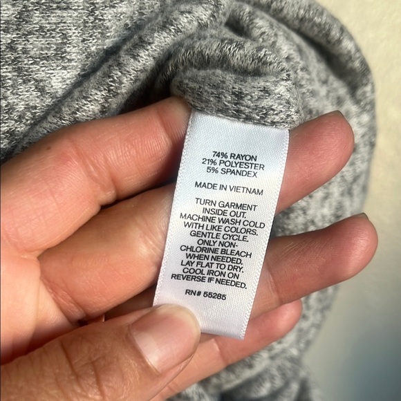 Gray Midi Pencil Skirt - Picture 3 of 3